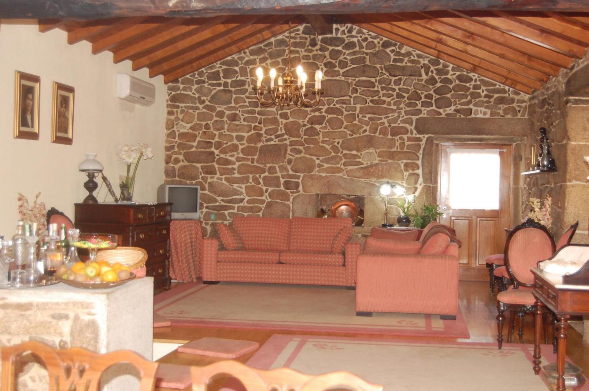 Outros Tempos Turismo De Aldeia Otel Aricera Dış mekan fotoğraf