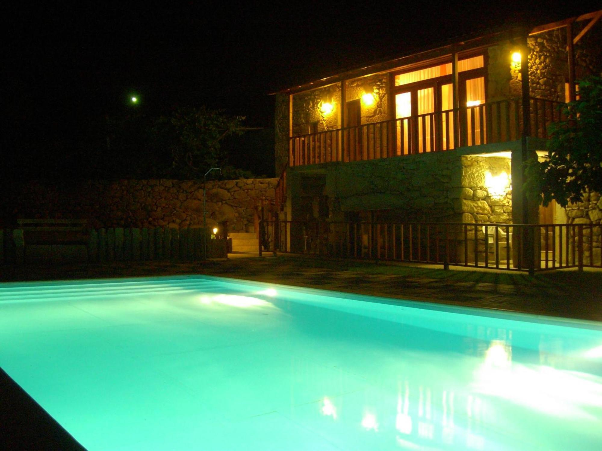 Outros Tempos Turismo De Aldeia Otel Aricera Dış mekan fotoğraf