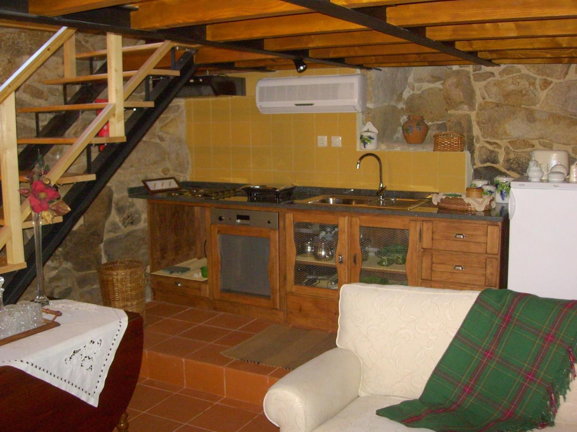 Outros Tempos Turismo De Aldeia Otel Aricera Dış mekan fotoğraf